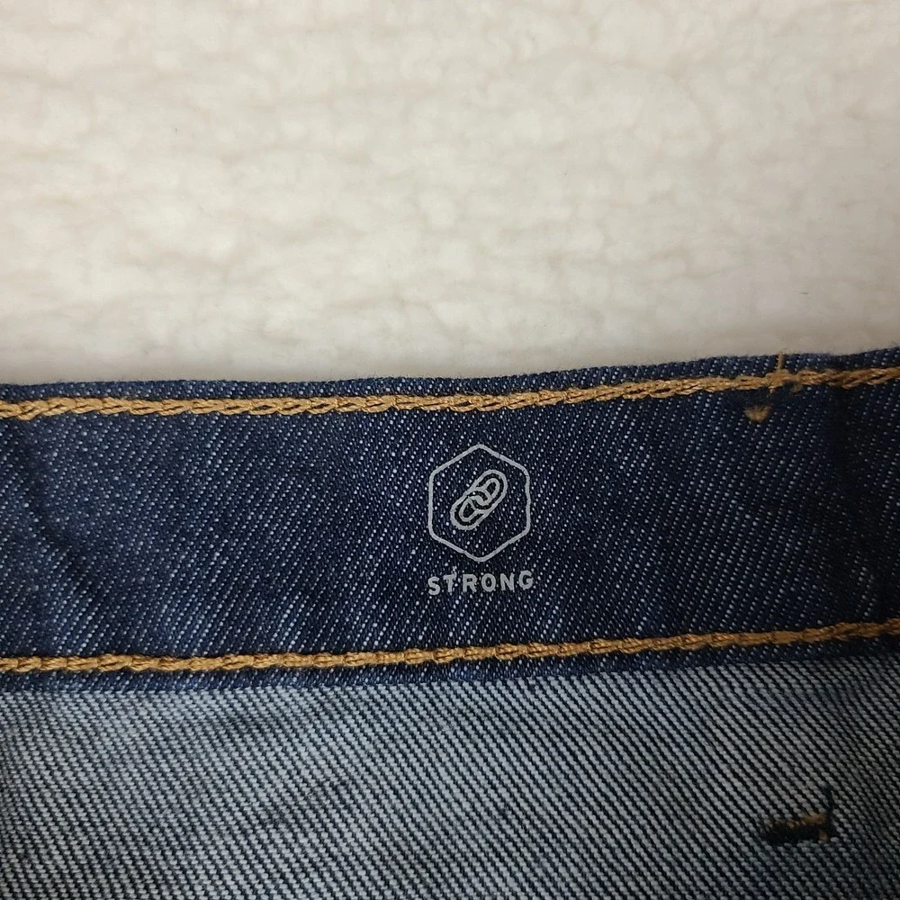 Levi's Jeans Mens 38x34 Blue Straight Leg Western Fit Dark Wash 37681‎ Denim